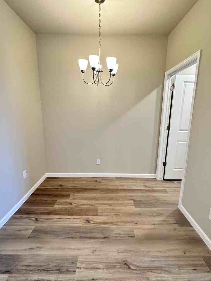 6800 Merseyside Ln - Photo 6 of 20