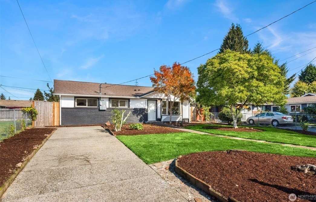 3600 Ne 9th St - Photo 2 of 7