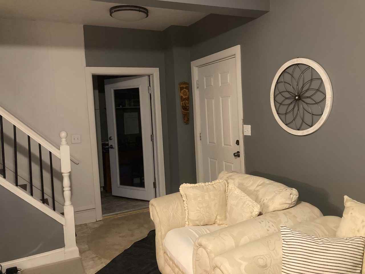 13509 Marston Ave - Photo 3 of 9