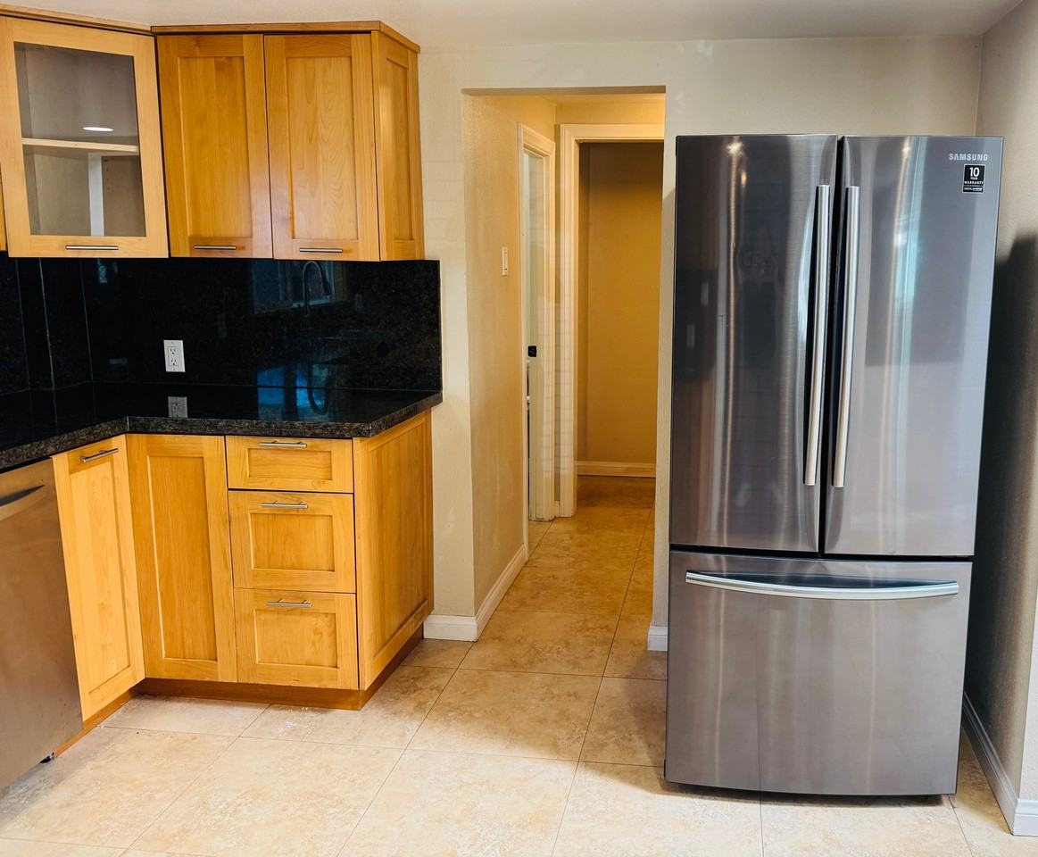 618 Woodland Dr - Photo 3 of 20