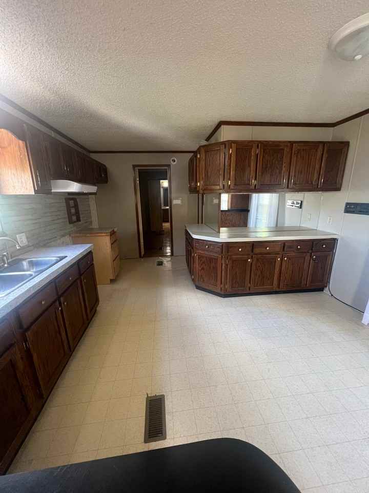 3391 Bandy Rd - Photo 7 of 8