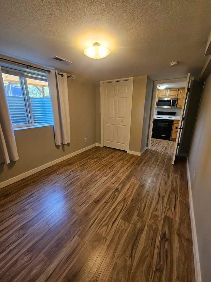 509 S 11th Ave #509B - Photo 4 of 14