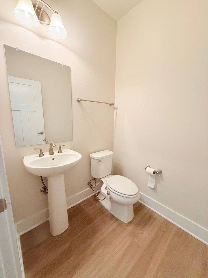 9080 Piney Mountain Rd - Photo 3 of 19