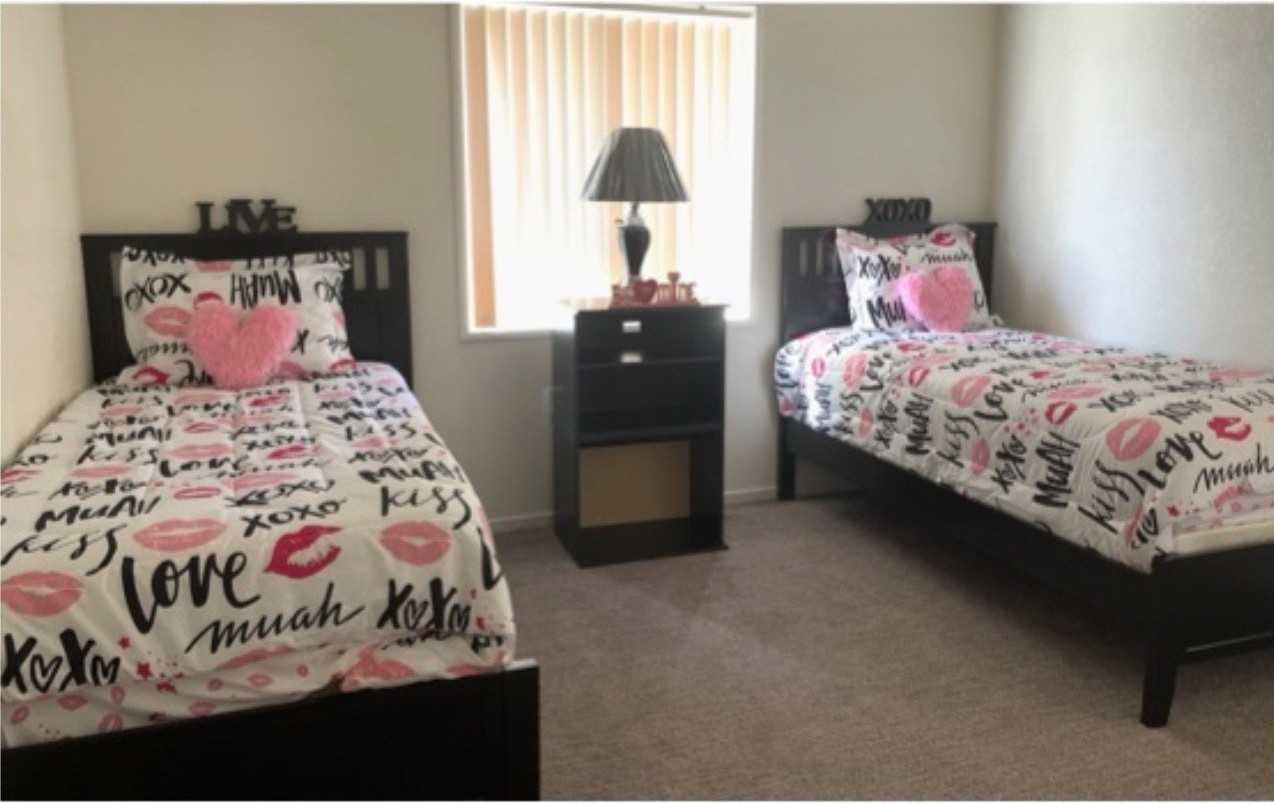 1233 N G St #2 - Photo 5 of 7