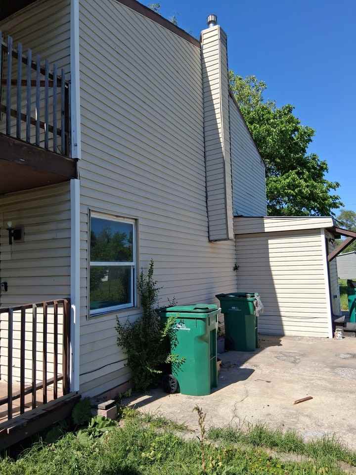 3645 Mccasland Ave - Photo 4 of 20