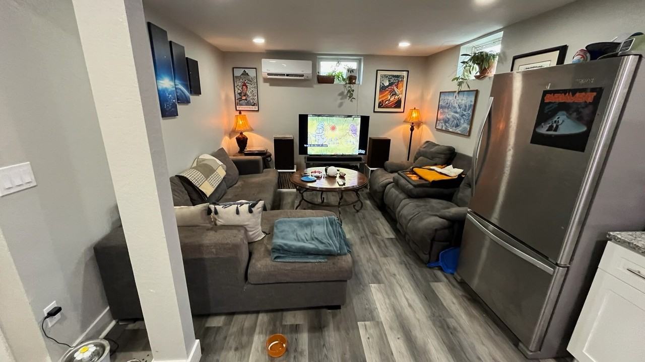 7100 Avrum Dr - Photo 2 of 4