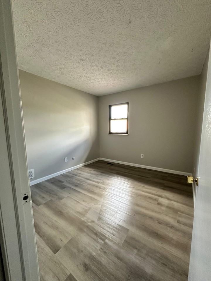 1827 Watertower Dr #1827 - Photo 3 of 13