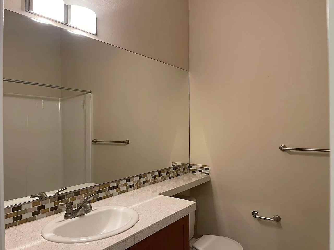 2105 Nw Talus Dr - Photo 7 of 12