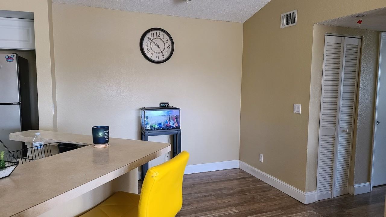 4630 Commander Drive, Unit 1038 - Photo 5 of 33