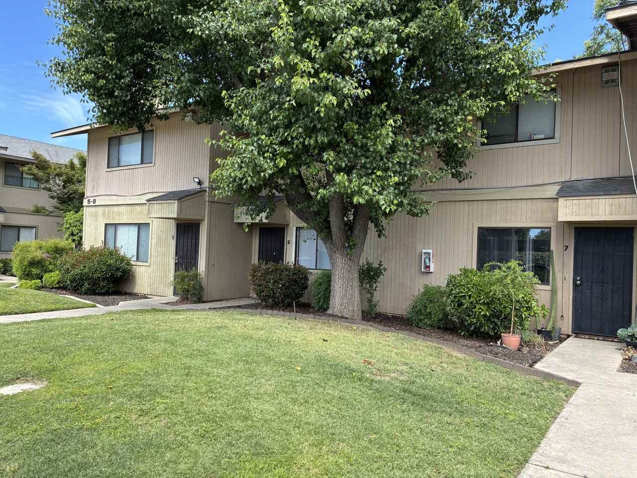 1808 Colorado Avenue - Photo 3 of 13