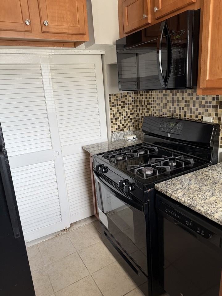 3841 26th Ave #1 - Photo 3 of 10