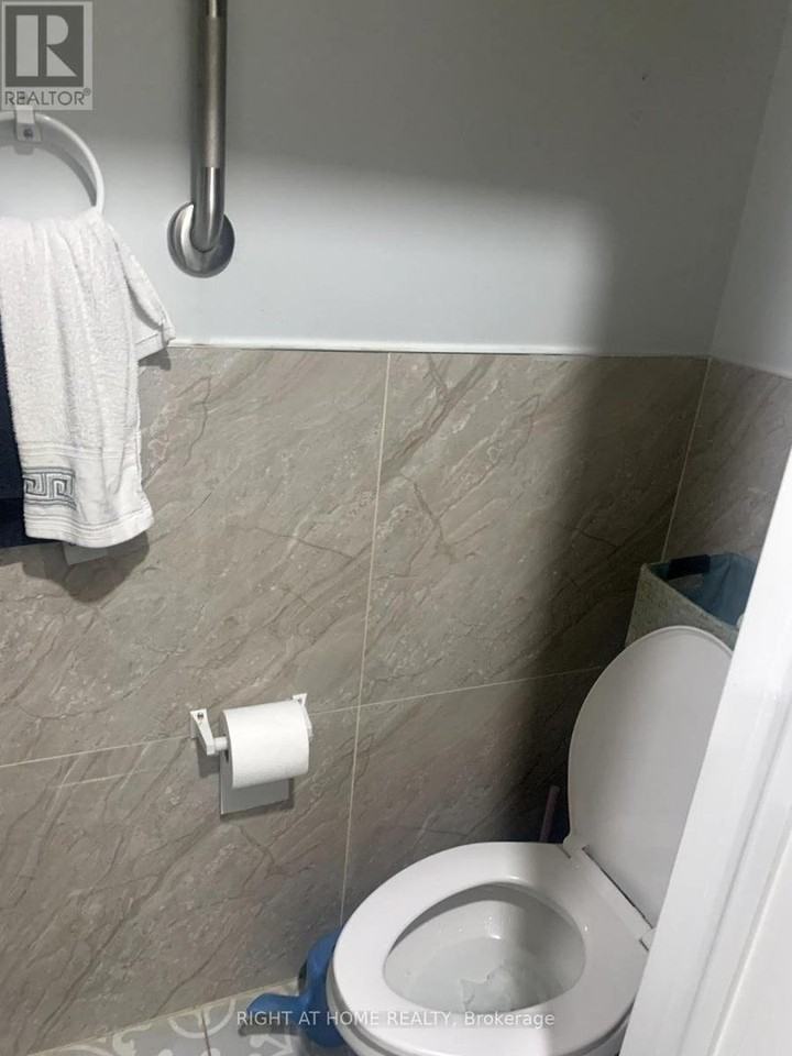 20 Hainford St - Photo 5 of 24