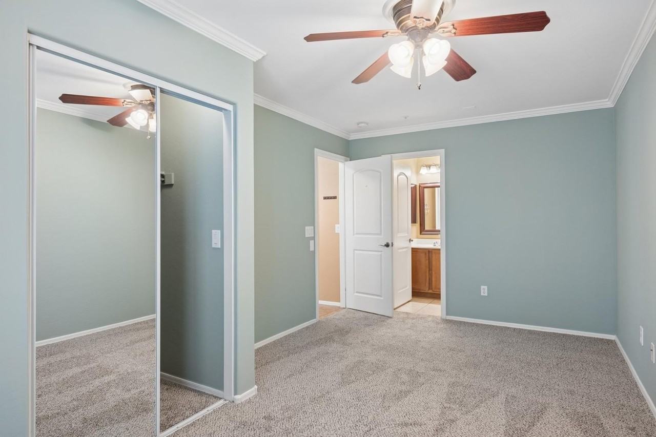 1319 S Sabino Dr - Photo 5 of 43