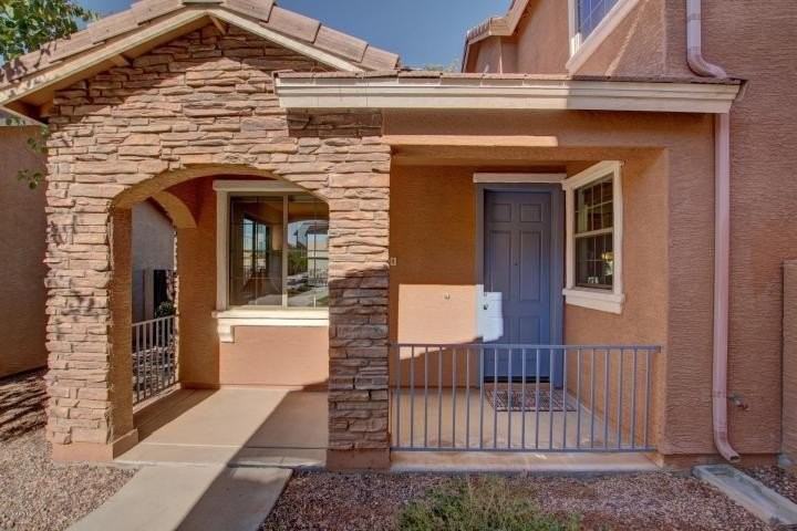 1674 E Joseph Way - Photo 2 of 37