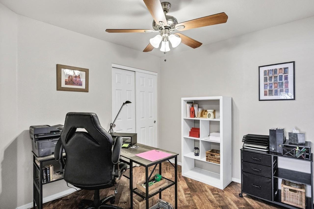 144 S Kingston St - Photo 4 of 18