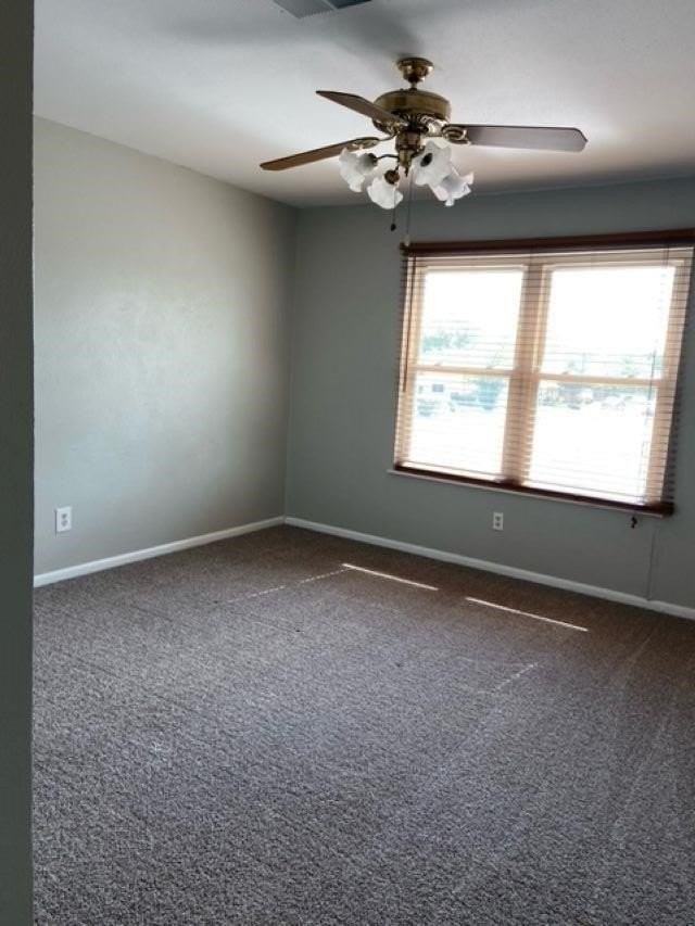 405 Georgetown St - Photo 4 of 18