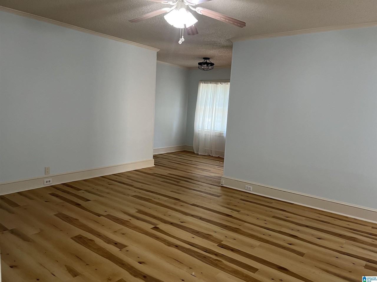 605 North St E - Photo 4 of 20