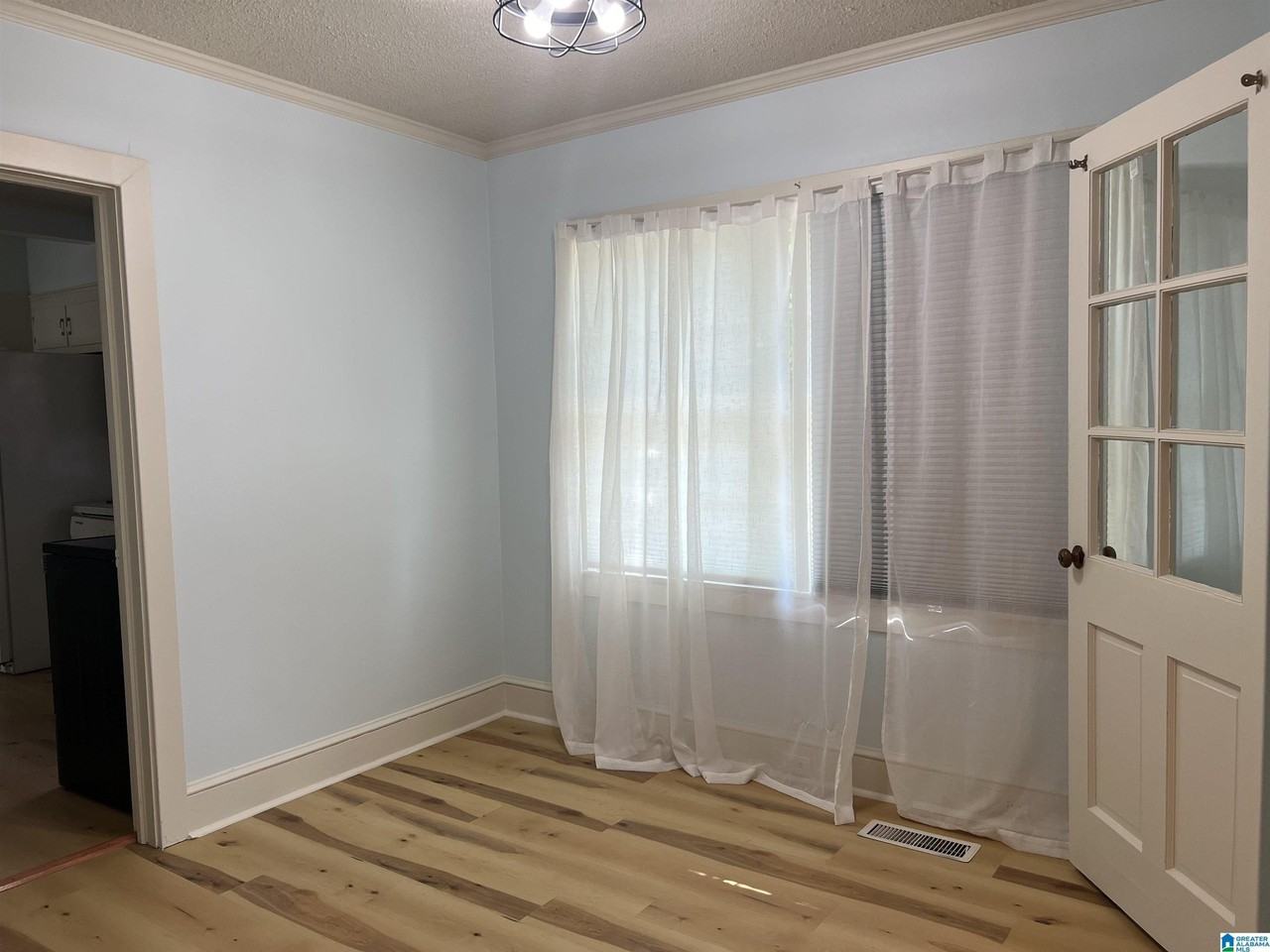 605 North St E - Photo 5 of 20