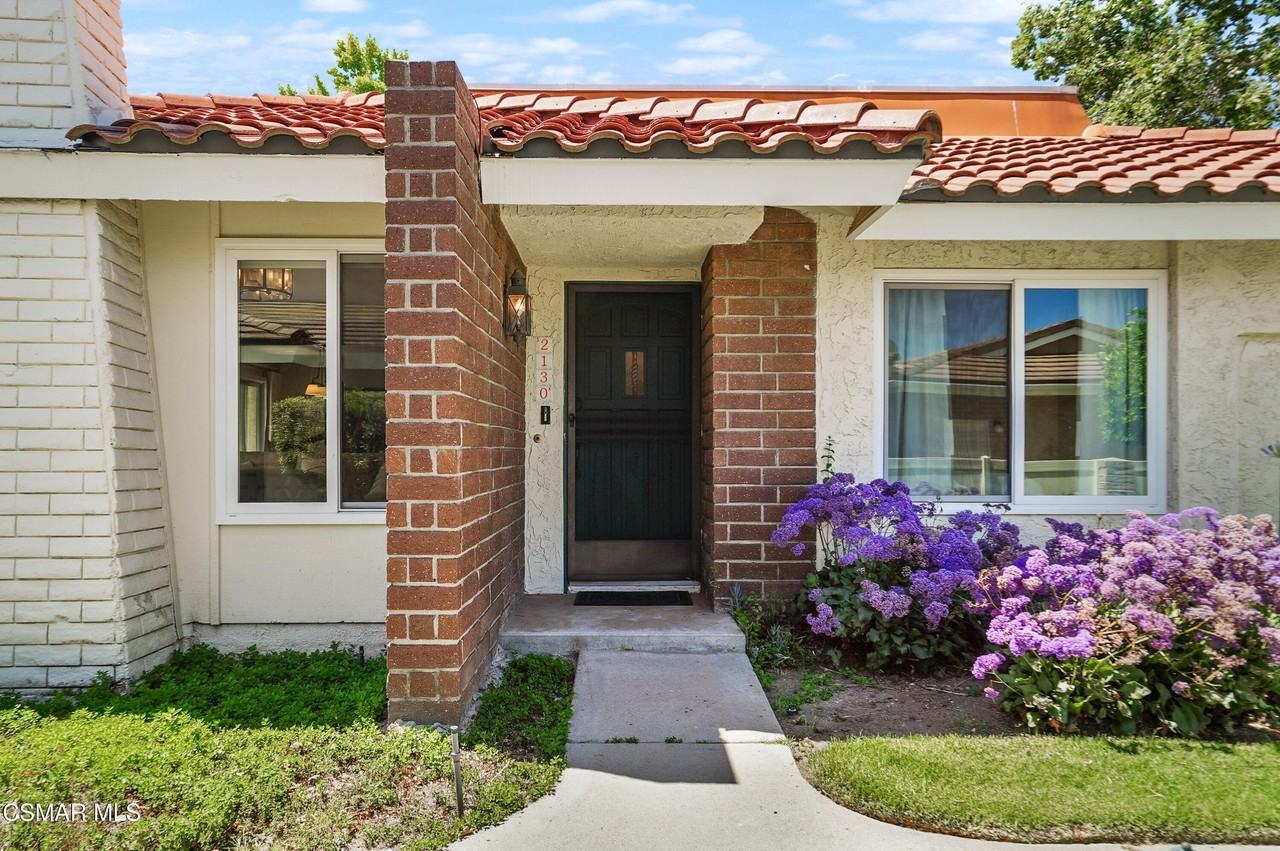 2130 Portola Ln - Photo 3 of 29