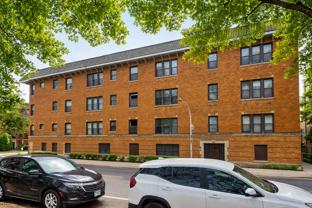 2125 E 67th St #1E - Photo 1 of 1
