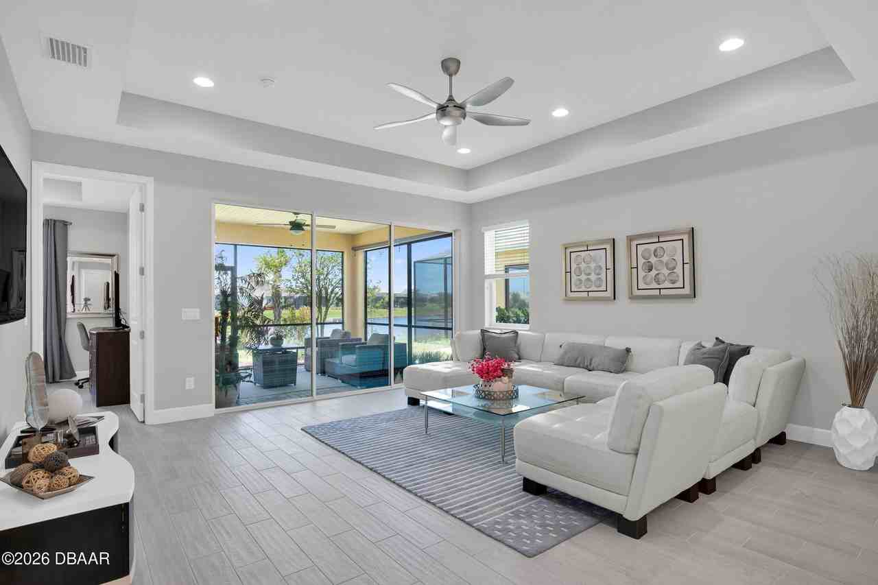 109 Salt Shaker St - Photo 5 of 42