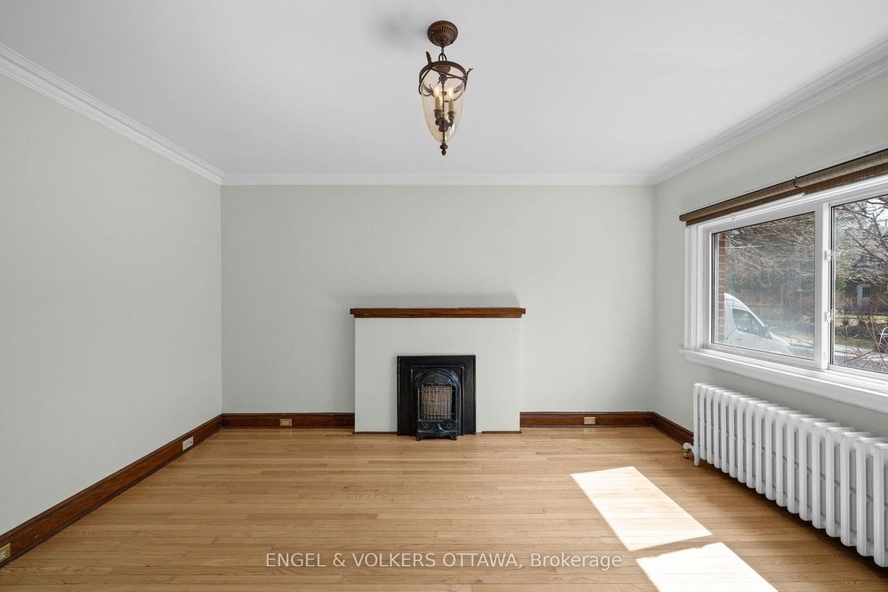 7 Inglewood Pl - Photo 7 of 42