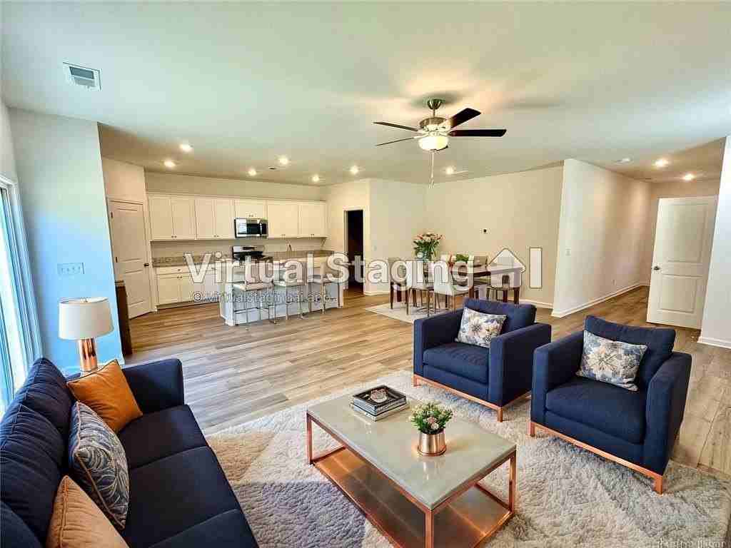 6015 Deer Run St - Photo 3 of 50