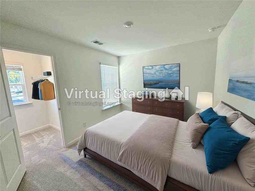 6015 Deer Run St - Photo 5 of 50