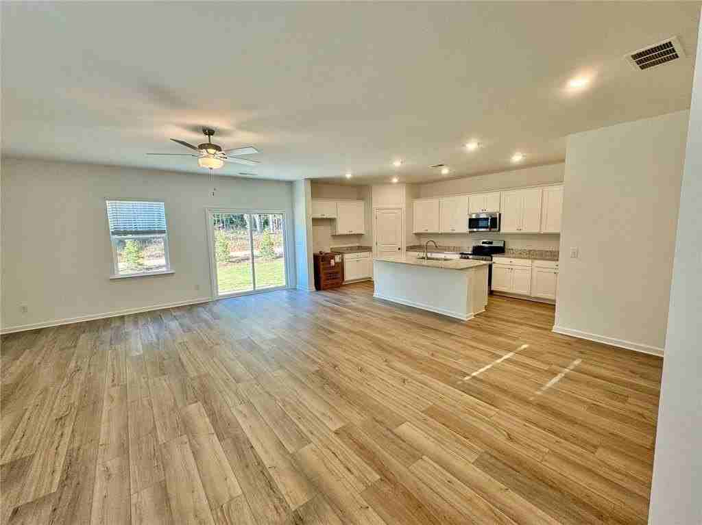 6015 Deer Run St - Photo 7 of 50