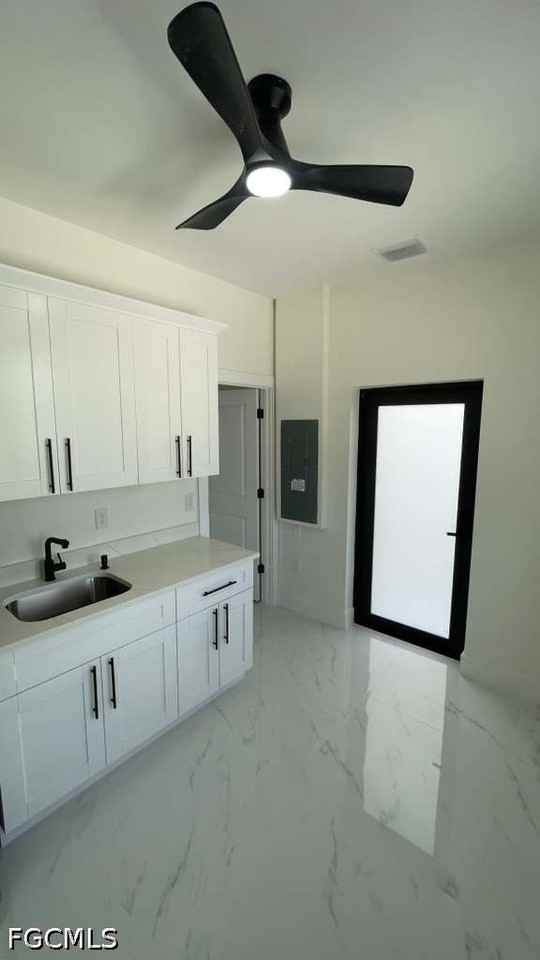 528 Raintree St E - Photo 3 of 10