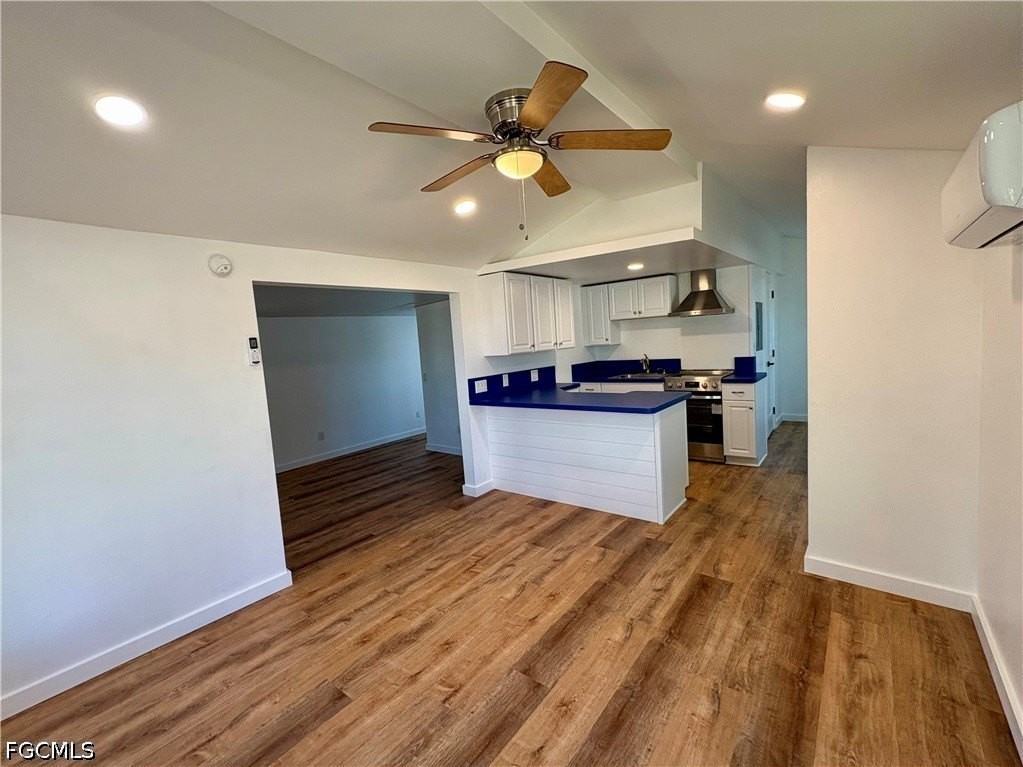 5675 Pine Island Rd Nw - Photo 3 of 20