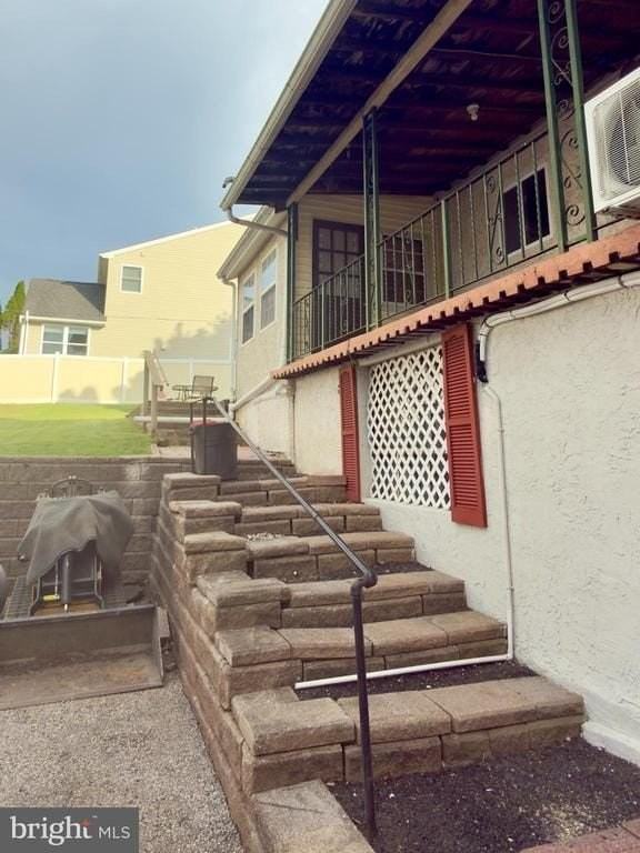 422 W 6th Ave - Photo 5 of 41