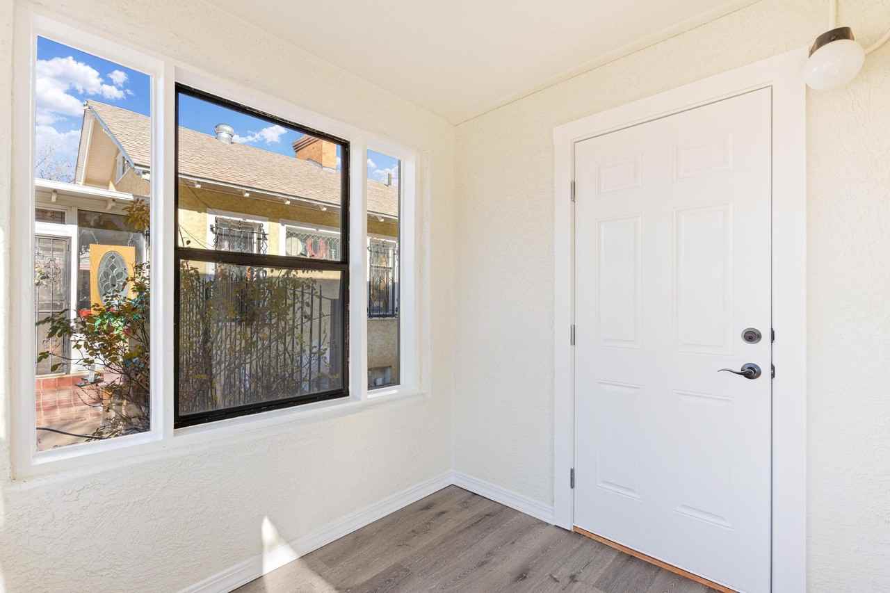 208 13th St Nw #B - Photo 6 of 22