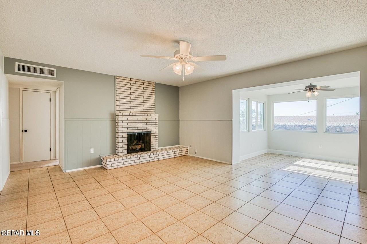 6408 Regal Ln - Photo 4 of 16