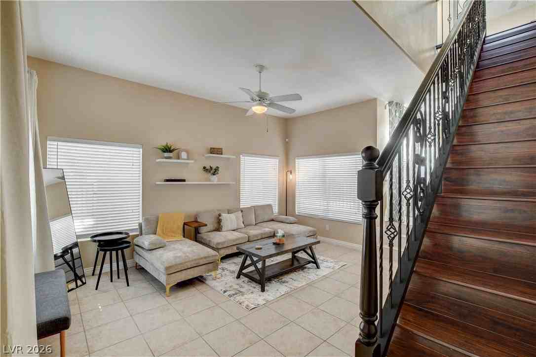 3441 Martin Hall Dr - Photo 5 of 50