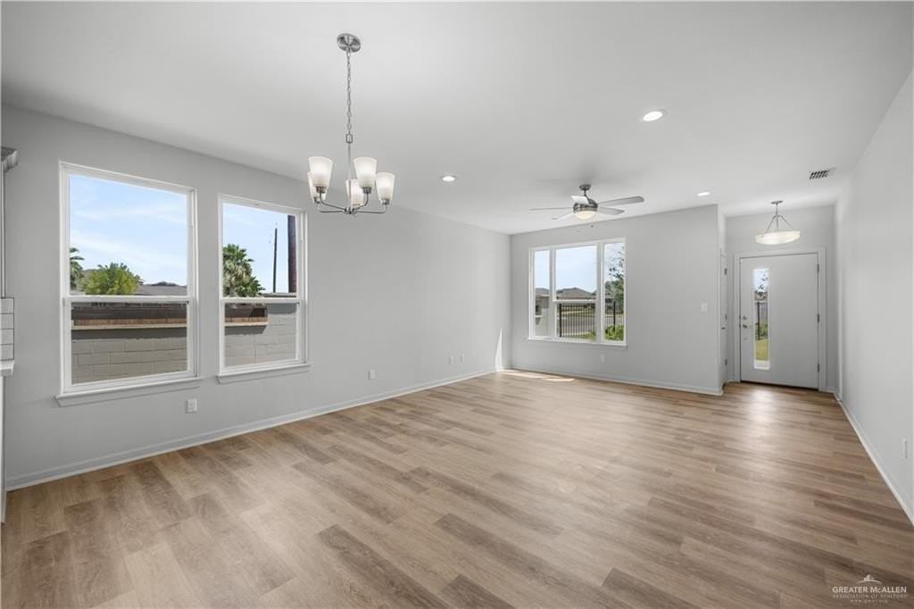 700 S Tecate Dr - Photo 4 of 31