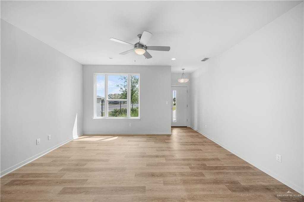 700 S Tecate Dr - Photo 5 of 31
