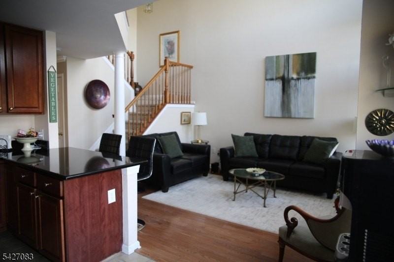 18 Rosewood Ct - Photo 6 of 24