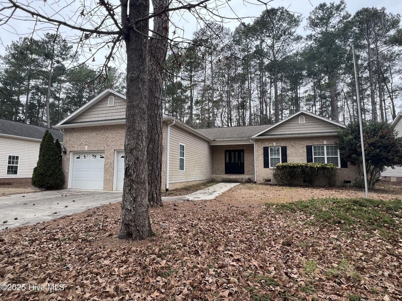 754 Riverbirch Dr - Photo 2 of 21