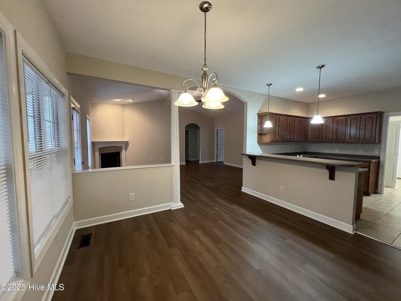 754 Riverbirch Dr - Photo 5 of 21