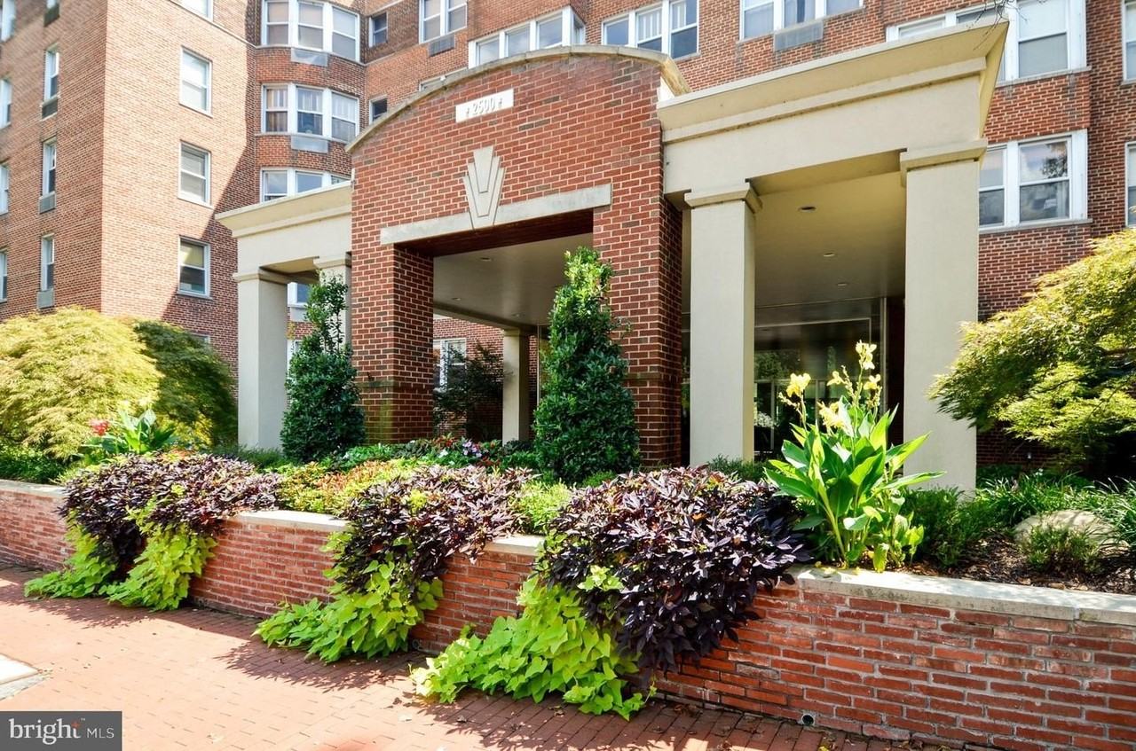 2500 Q St Nw - Photo 3 of 50