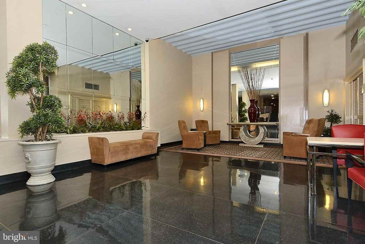 2500 Q St Nw - Photo 5 of 50