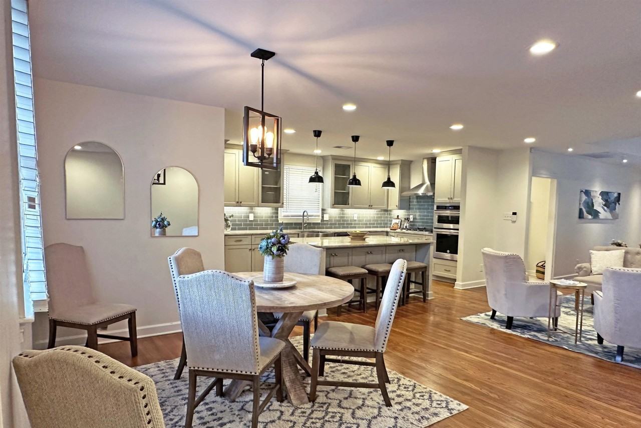 3815 Montclair Dr - Photo 5 of 37