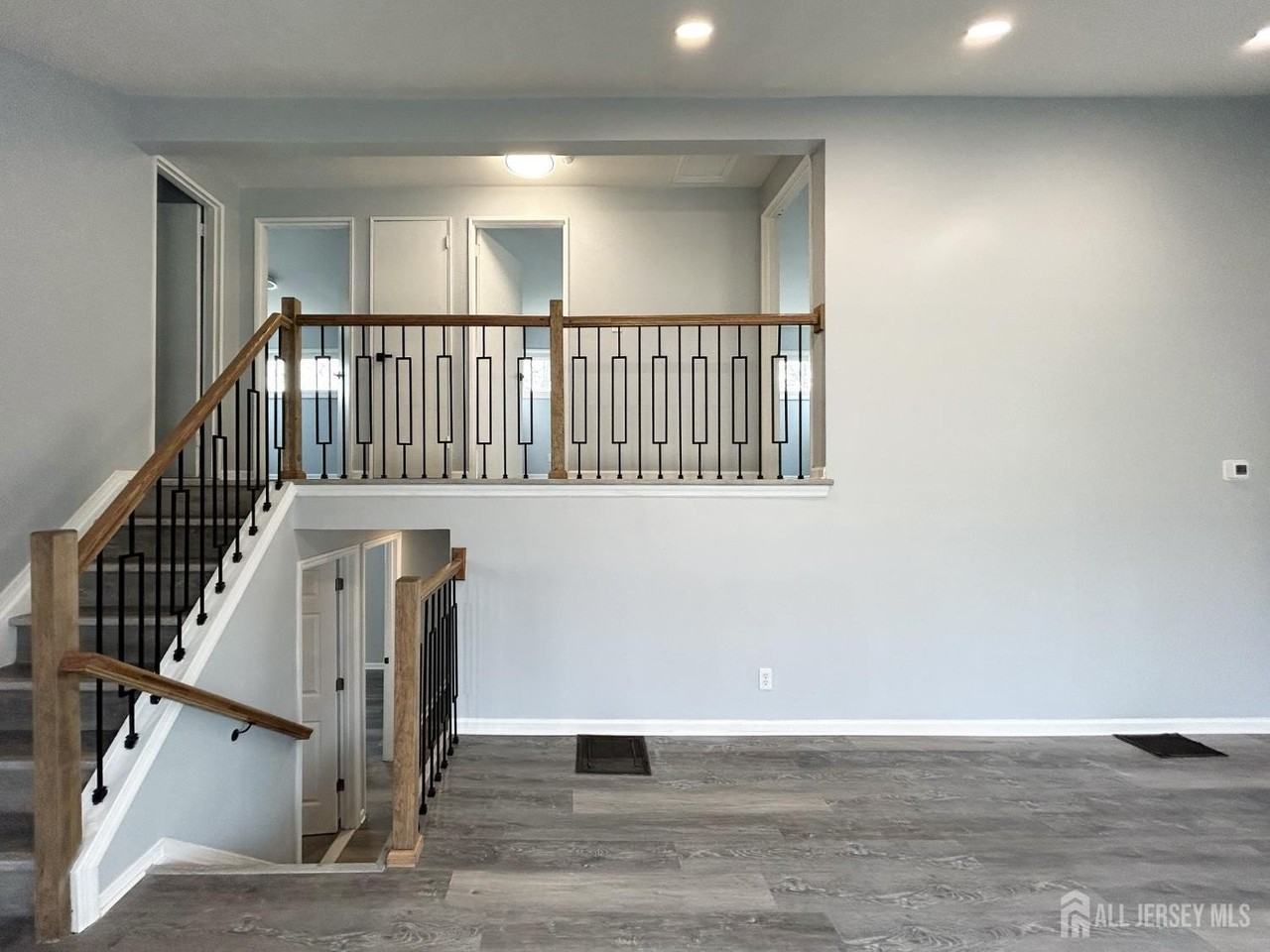 36 Arden St - Photo 5 of 20