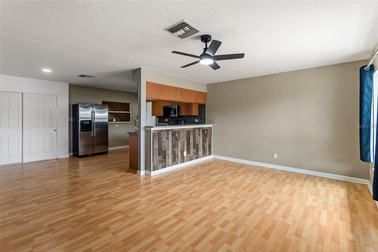 6432 26th St W - Photo 3 of 24