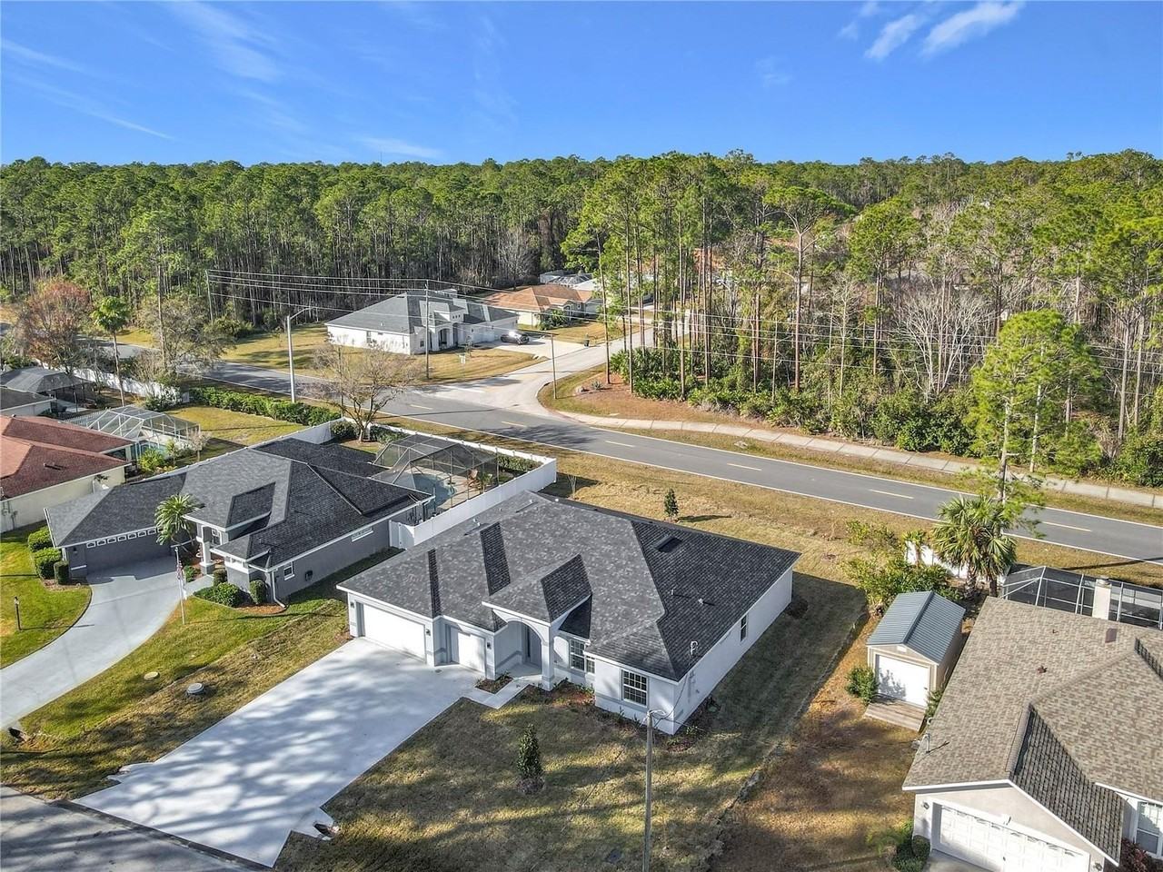 16 Egan Dr - Photo 7 of 50