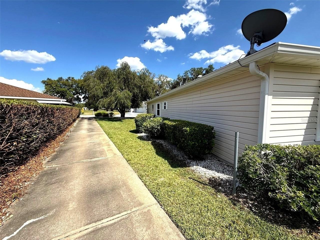 17532 Se 100th Ct - Photo 2 of 28