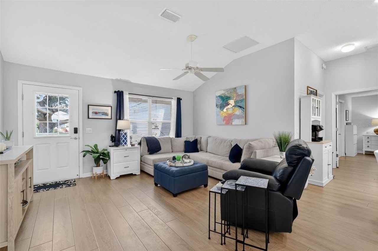 1950 Alistar Ct - Photo 5 of 23