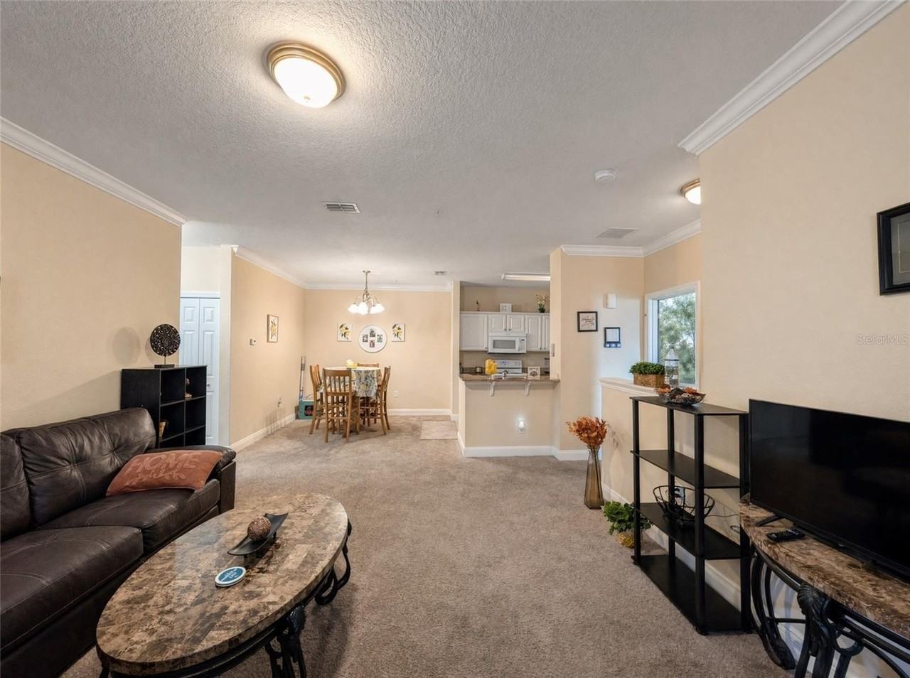 143 Southern Pecan Cir #201 - Photo 3 of 23