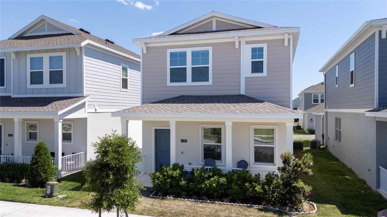 4132 Jespersen St - Photo 2 of 28